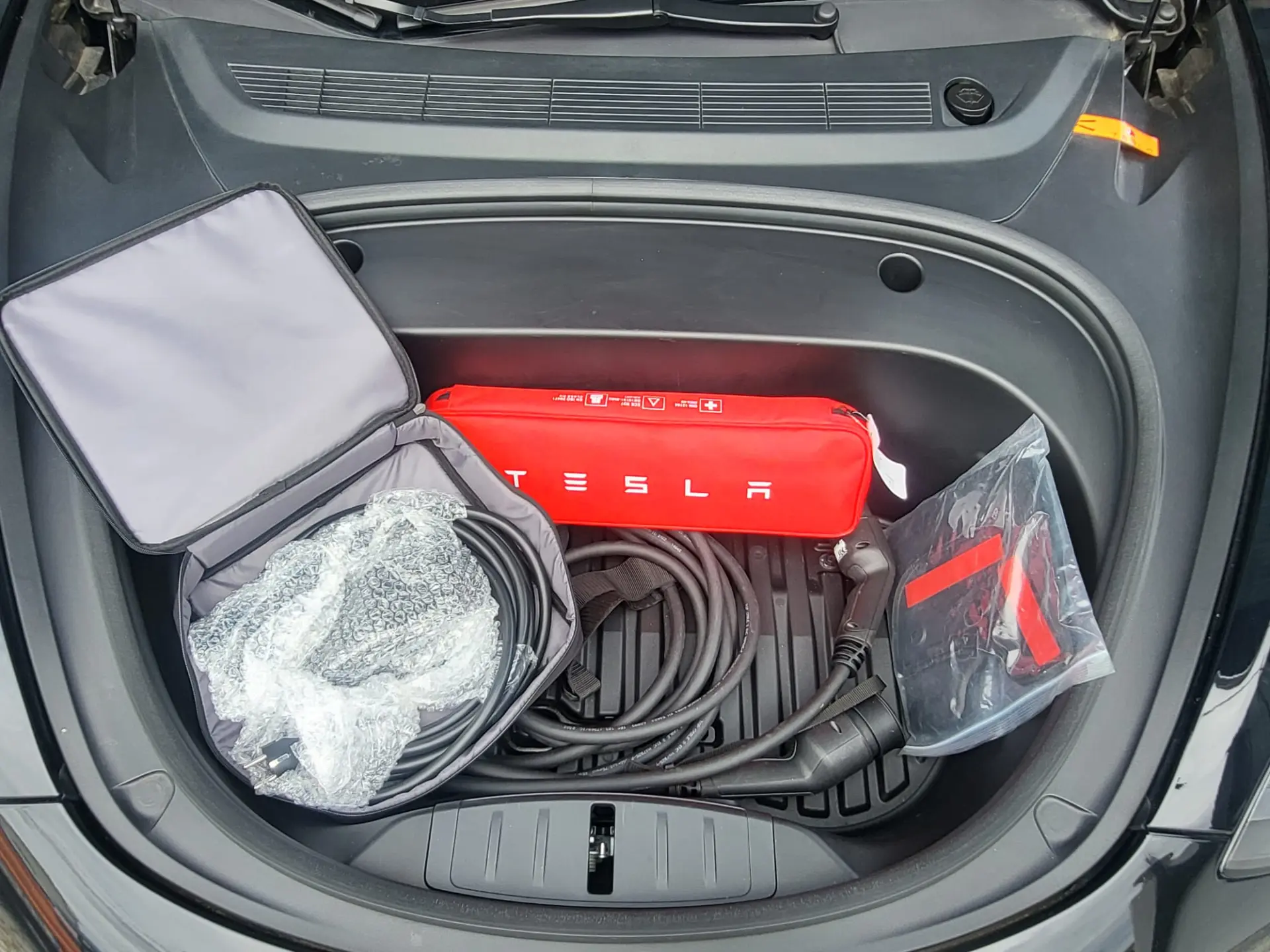 Tesla Model 3 Standard Range Aut. Pilot 15