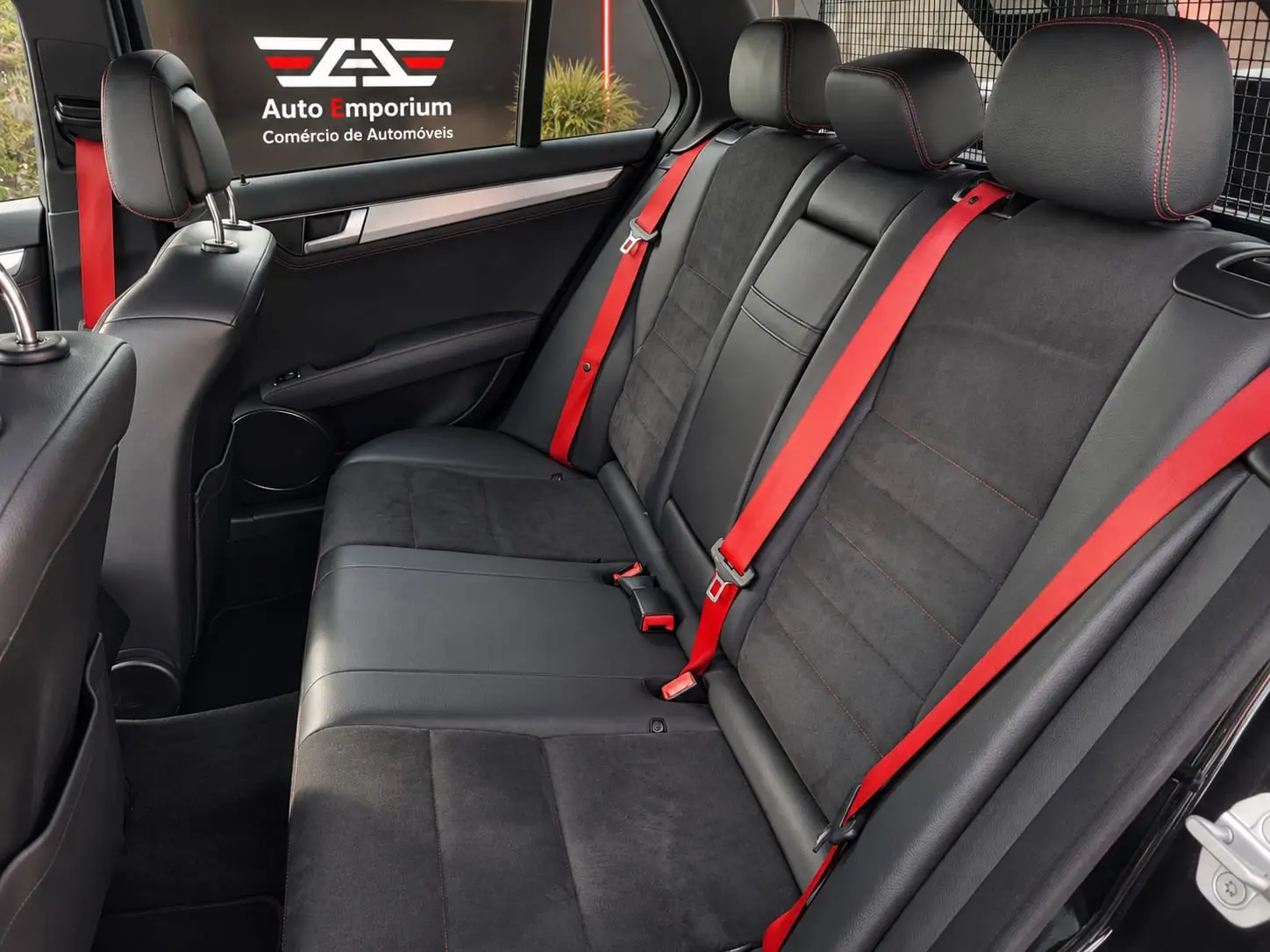 Mercedes-Benz C 250 C 250 CDI 4-Matic Avantgarde Pack AMG 12