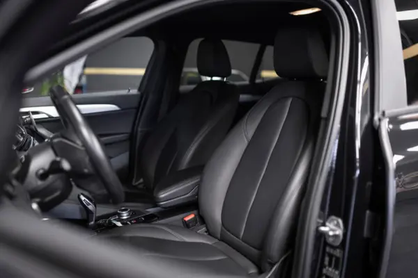 BMW X2 18 i sDrive Auto Advantage 30