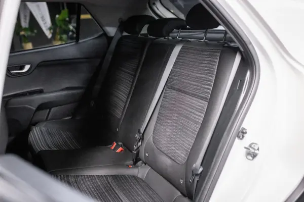 Kia Stonic 1.0 T-GDi Tech 29