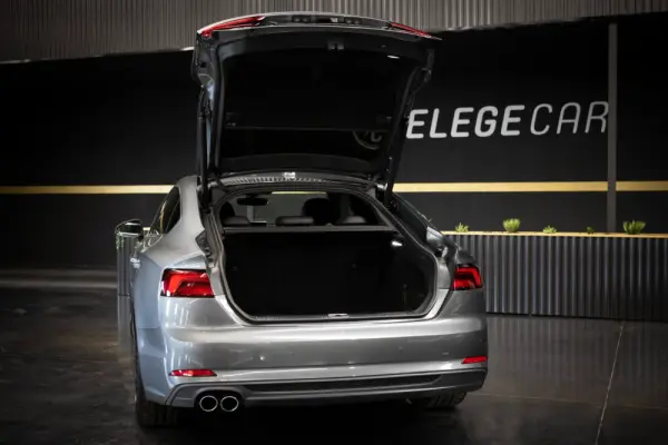 Audi A5 Sportback 40 TDI quattro S line S tronic 10