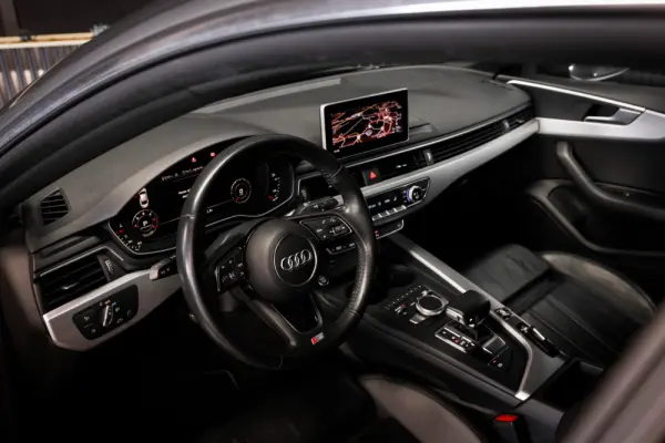 Audi A5 Sportback 40 TDI quattro S line S tronic 16