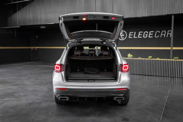 Mercedes-Benz GLC 300 e 4Matic 9G-TRONIC AMG Line 9