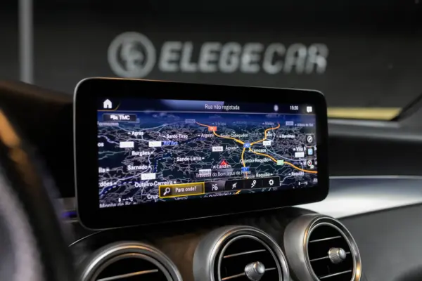 Mercedes-Benz GLC 300 e 4Matic 9G-TRONIC AMG Line 27