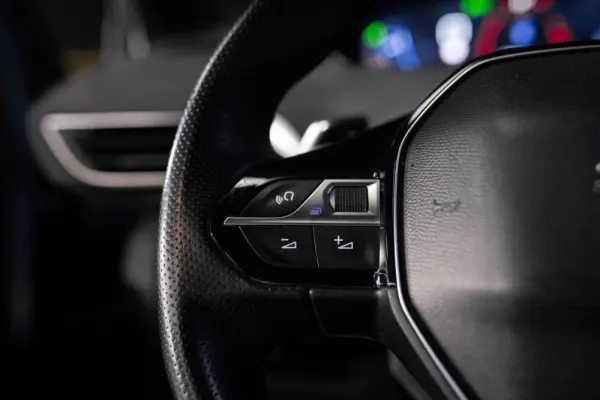 Peugeot 5008 1.6 BlueHDi GT Line EAT6 21