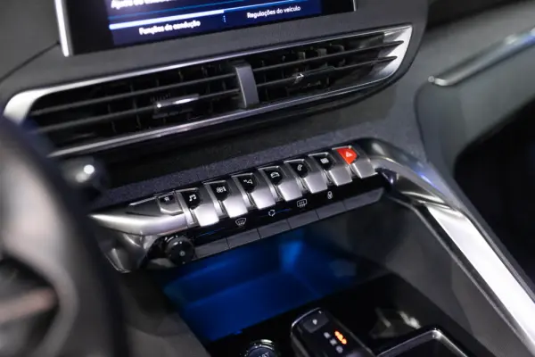 Peugeot 5008 1.6 BlueHDi GT Line EAT6 32
