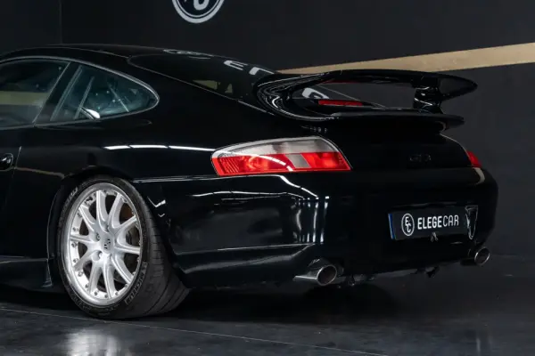 Porsche 911 (996) GT3 10