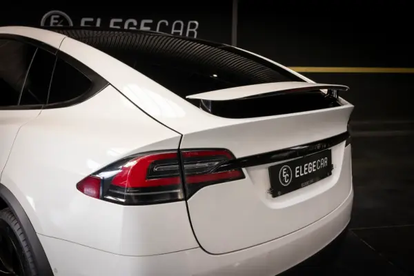Tesla Model X Long Range 11