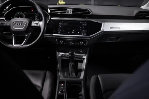 Audi Q3 Sportback 45 TFSIe S tronic 25