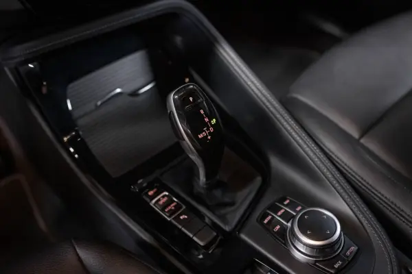 BMW X2 18 i sDrive Auto Advantage 27