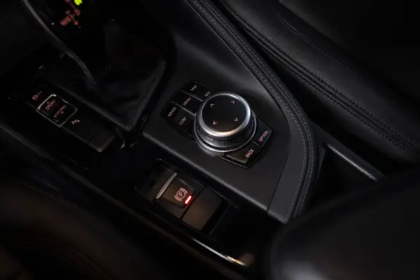 BMW X2 18 i sDrive Auto Advantage 28