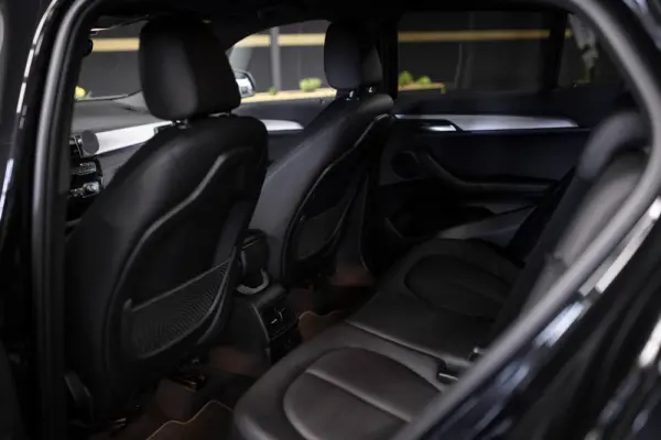 BMW X2 18 i sDrive Auto Advantage 33