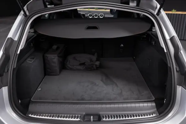 Mercedes-Benz C 300 e 9G-TRONIC Avantgarde Advanced 10