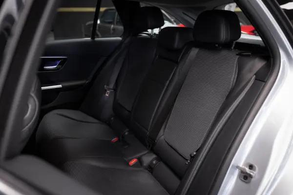 Mercedes-Benz C 300 e 9G-TRONIC Avantgarde Advanced 34