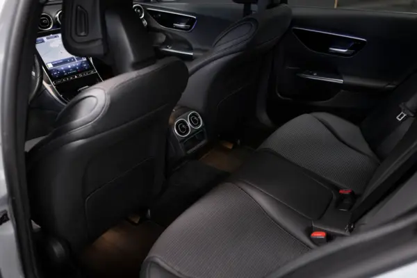 Mercedes-Benz C 300 e 9G-TRONIC Avantgarde Advanced 35