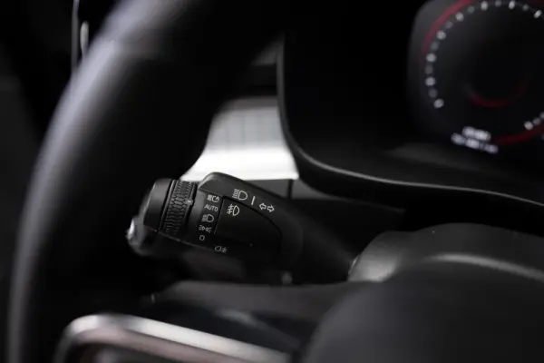 Volvo XC 40 1.5 T4 PHEV Core 17