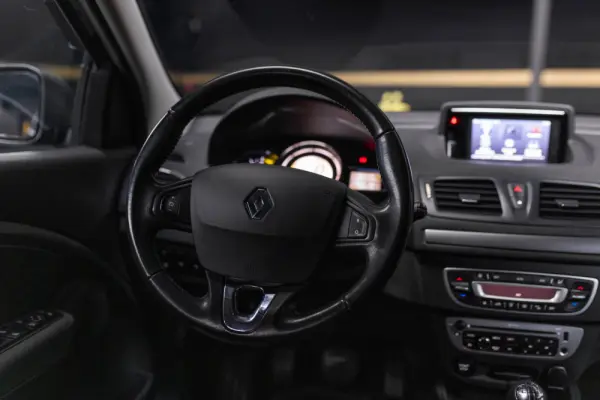 Renault Mégane 1.2 TCE Dynamique S SS 8