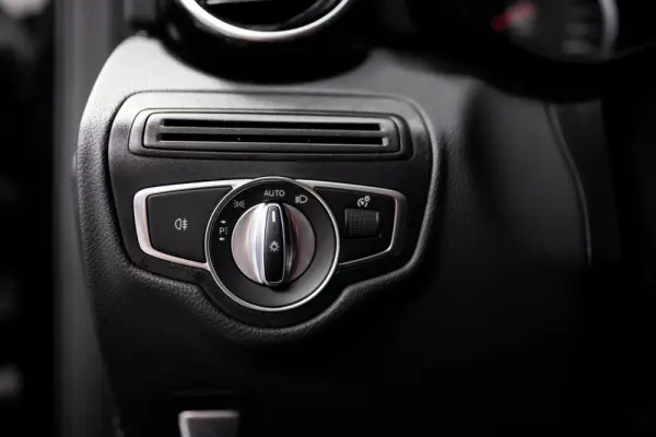 Mercedes-Benz GLC 300 de Coupé 4Matic 15