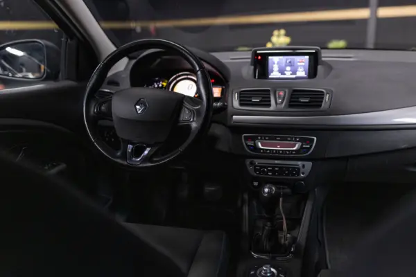 Renault Mégane 1.2 TCE Dynamique S SS 10
