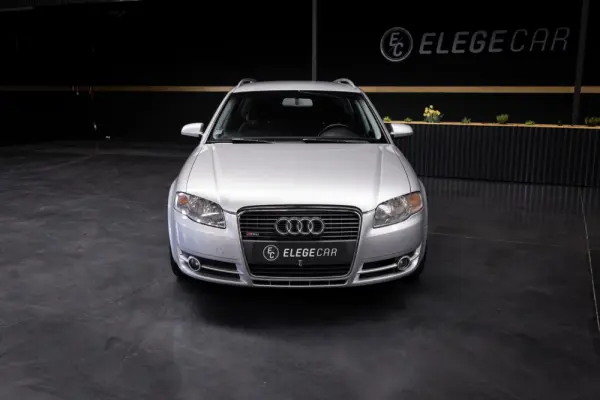 Audi A4 Avant 2.0 TDI S-line 5
