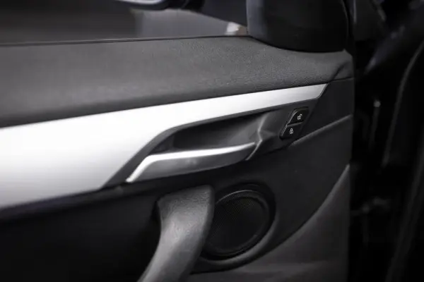 BMW X2 18 i sDrive Auto Advantage 21