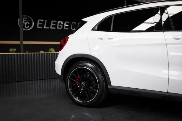 Mercedes-Benz GLA 180 Style Aut. 4
