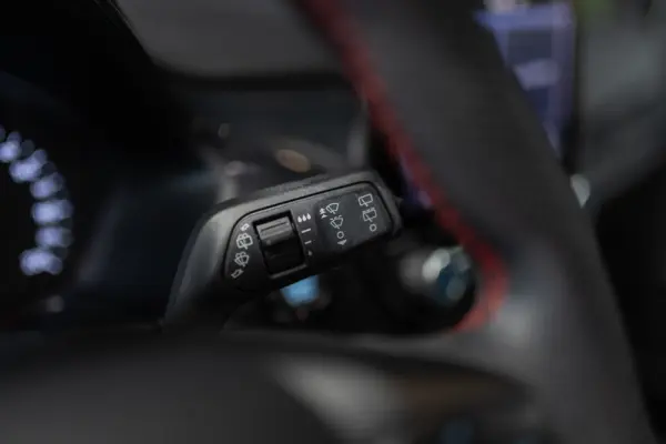 Ford Fiesta 1.0 EcoBoost ST-Line 18