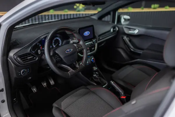 Ford Fiesta 1.0 EcoBoost ST-Line 14