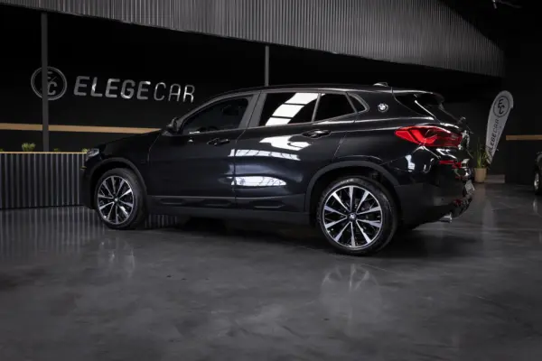 BMW X2 18 i sDrive Auto Advantage 7