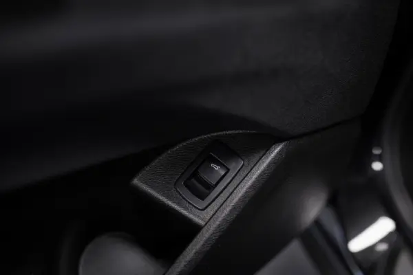 BMW X2 18 i sDrive Auto Advantage 19