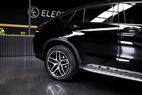 Mercedes-Benz GLC 300 de Coupé 4Matic 5