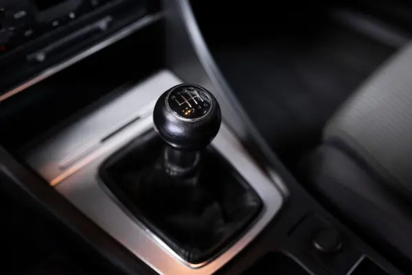 Audi A4 Avant 2.0 TDI S-line 18