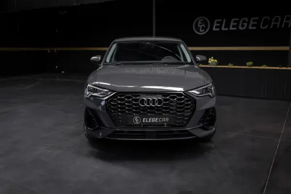 Audi Q3 Sportback 45 TFSIe S tronic 5
