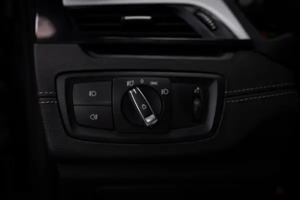 BMW X2 18 i sDrive Auto Advantage 20