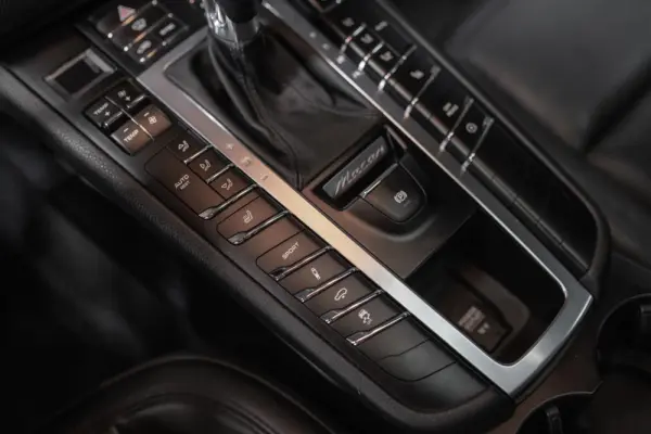 Porsche Macan S PDK 24