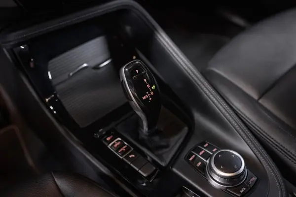 BMW X2 18 i sDrive Auto Advantage 28