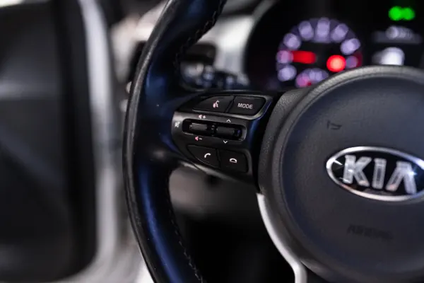 Kia Stonic 1.0 T-GDi Tech 15