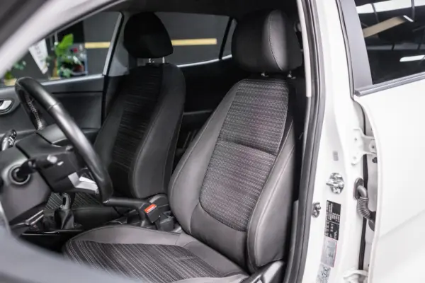 Kia Stonic 1.0 T-GDi Tech 28