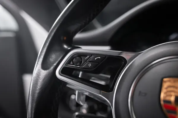 Porsche Macan S PDK 15