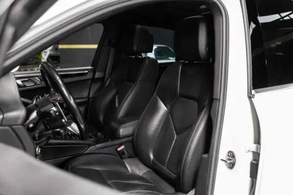 Porsche Macan S PDK 29