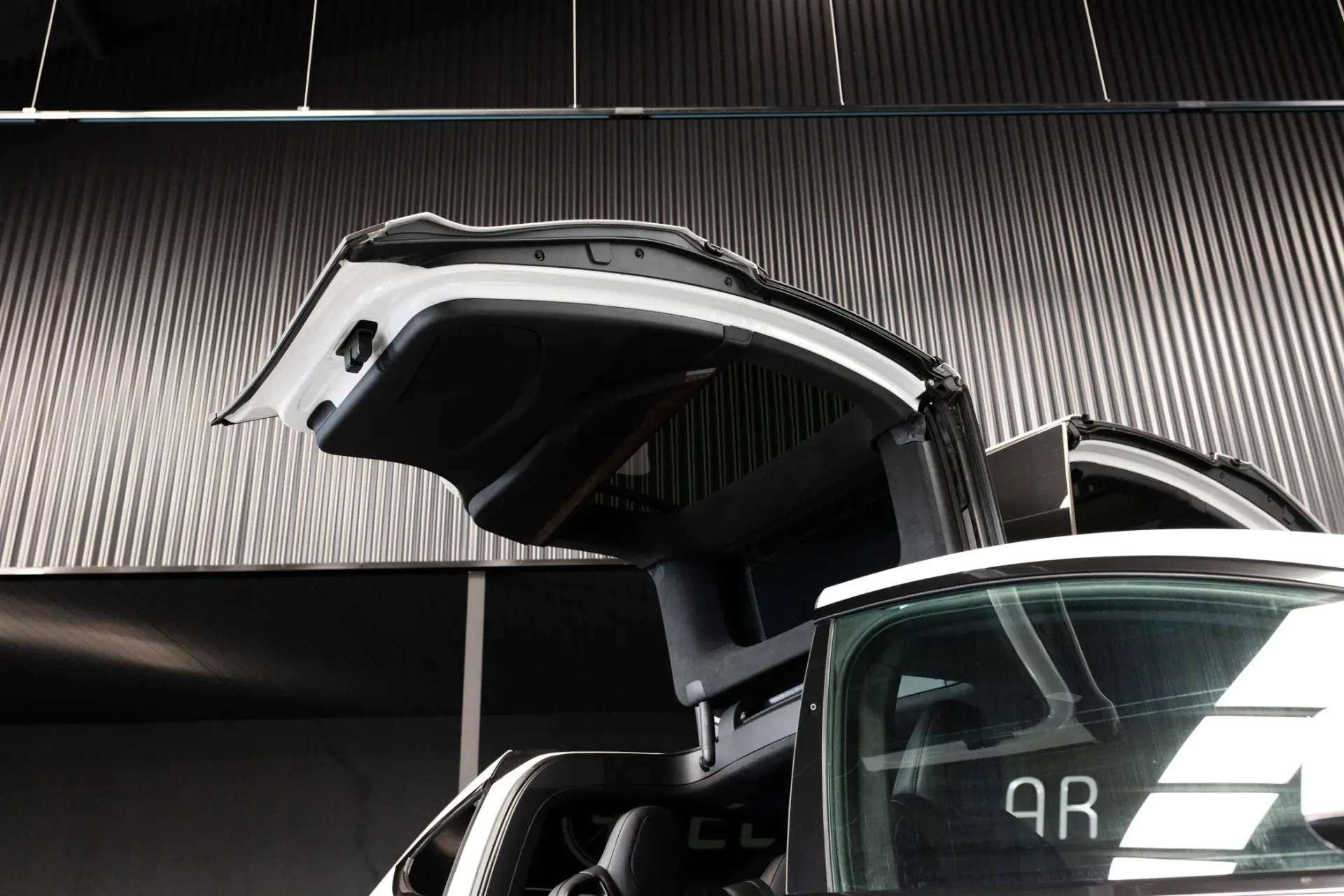 Tesla Model X Long Range 5