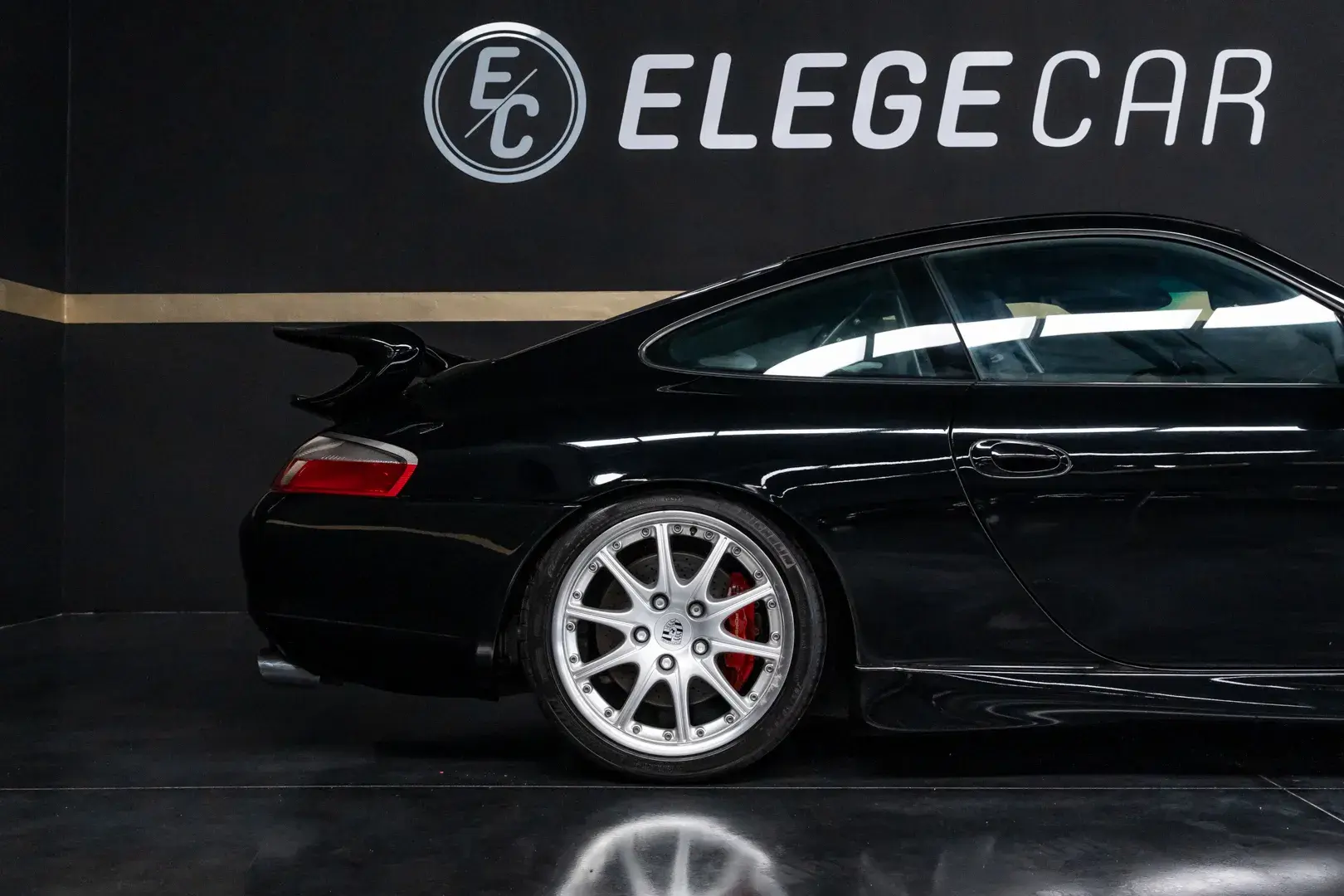 Porsche 911 (996) GT3 6