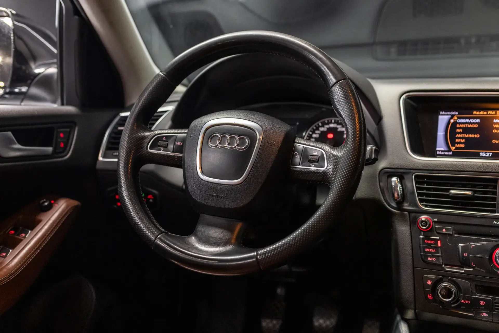 Audi Q5 2.0 TDI Exclusive 10