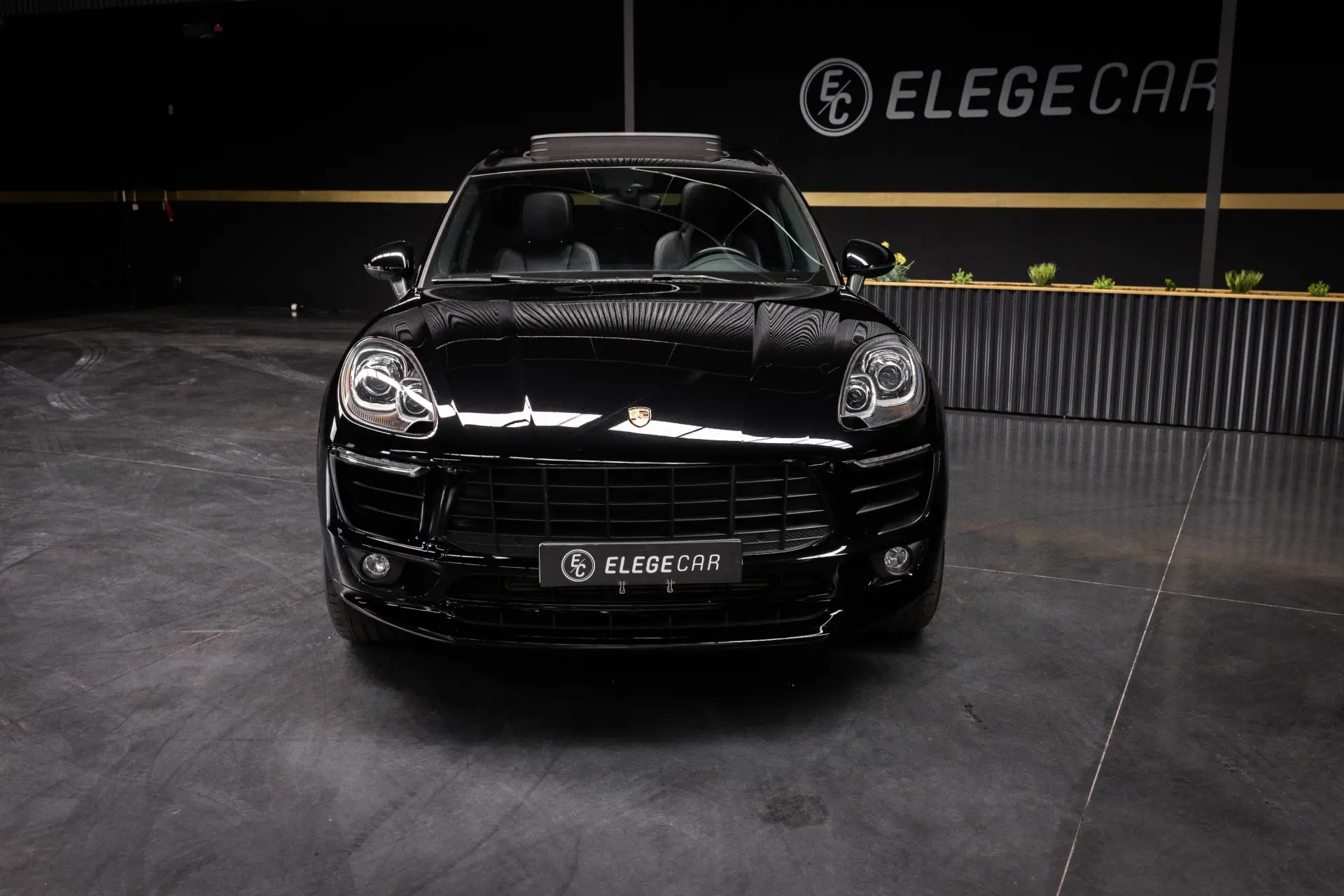 Porsche Macan PDK 3