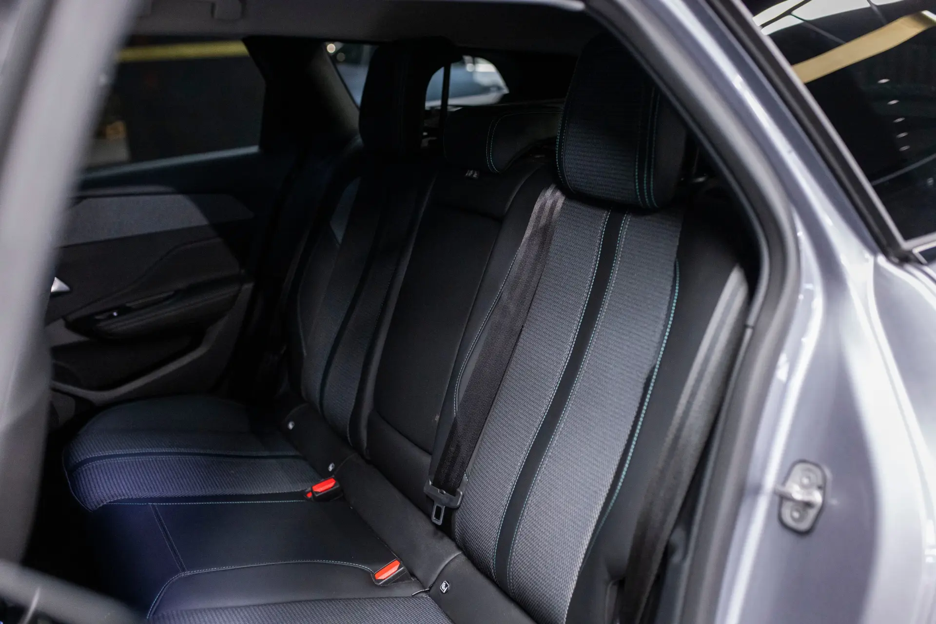 Peugeot 308 SW 1.6 Hybrid Allure Pack e-EAT8 38