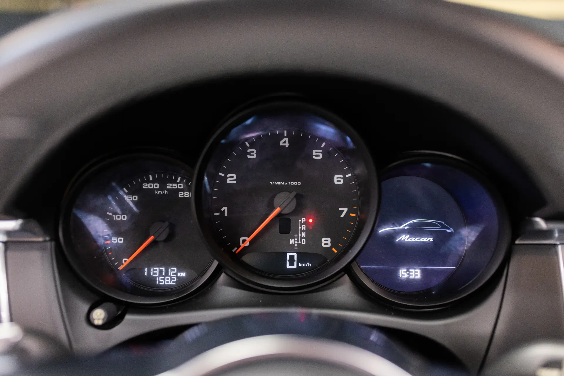 Porsche Macan PDK 16