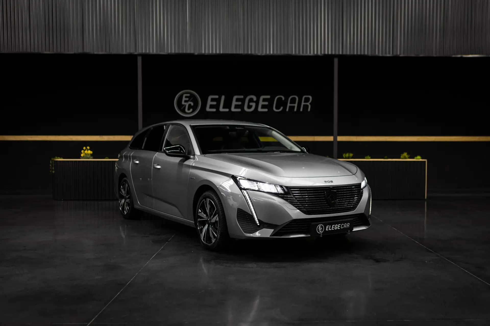 Peugeot 308 SW 1.6 Hybrid Allure Pack e-EAT8 1