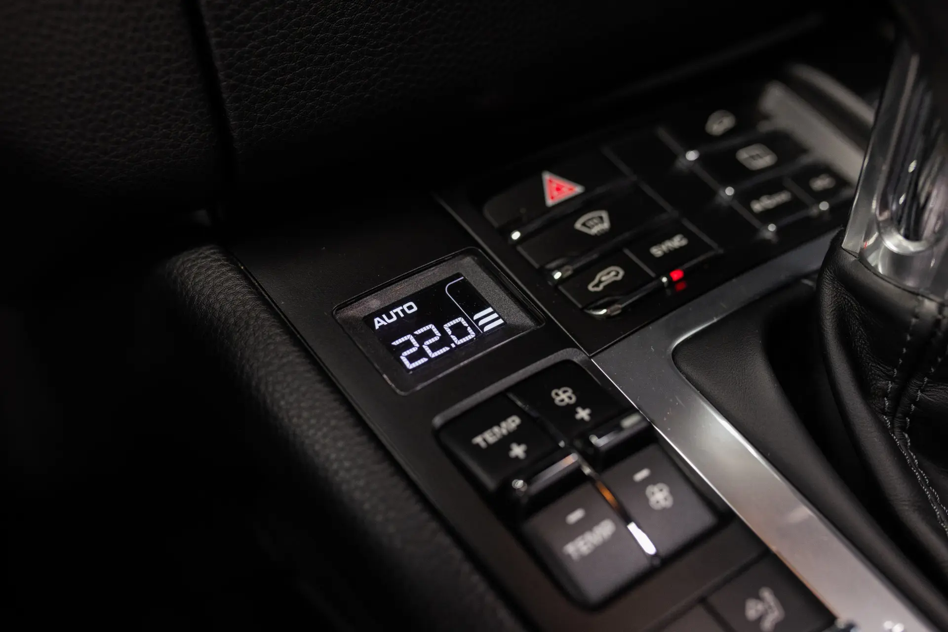 Porsche Macan PDK 25
