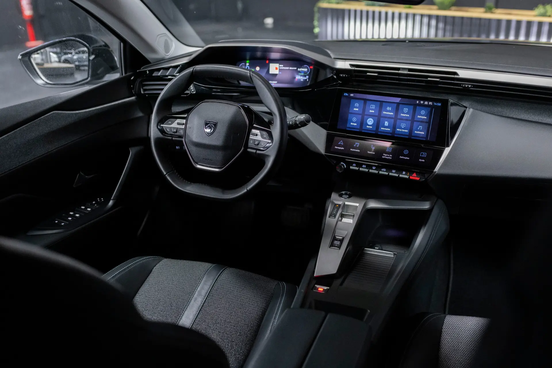 Peugeot 308 SW 1.6 Hybrid Allure Pack e-EAT8 36