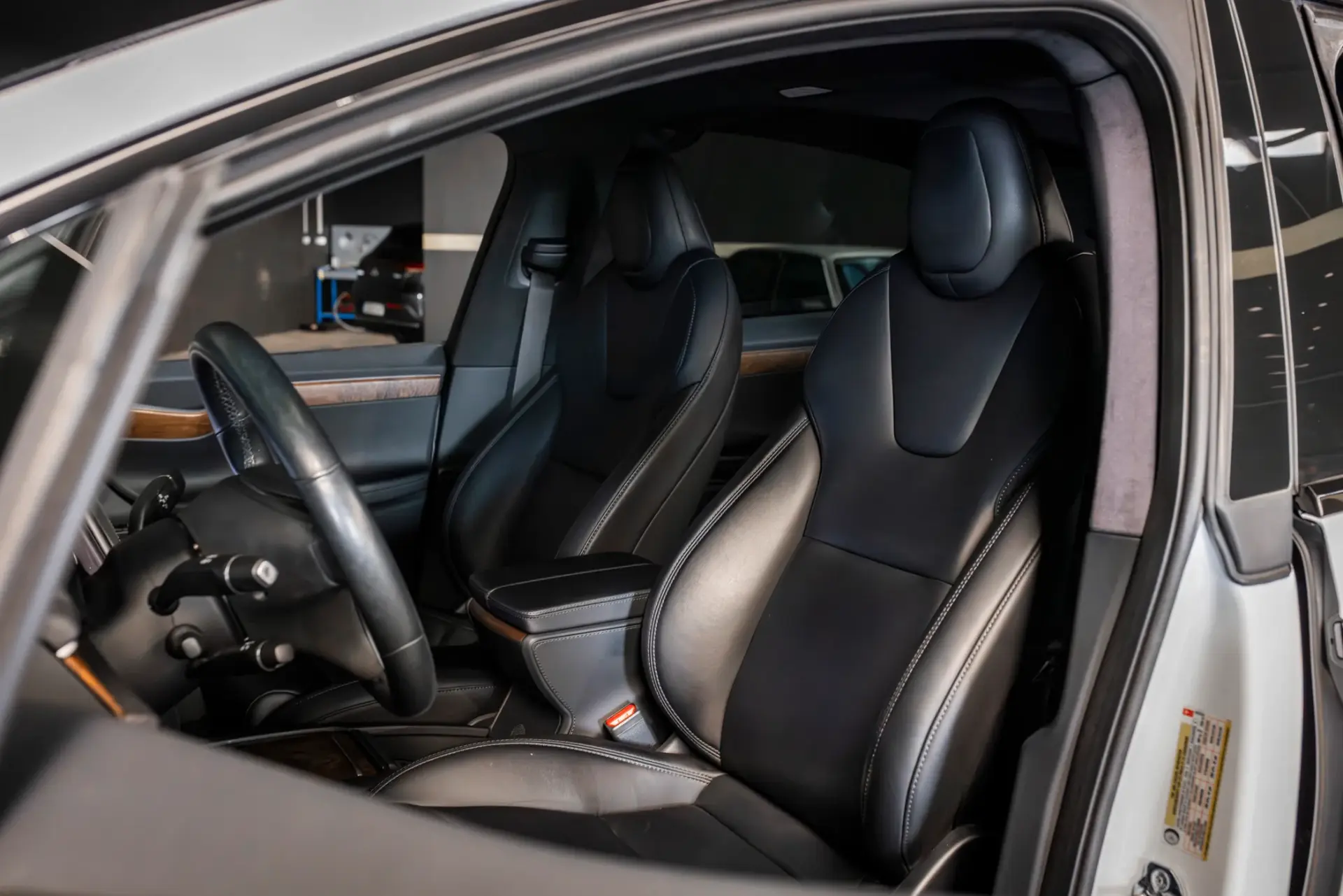 Tesla Model X Long Range 34